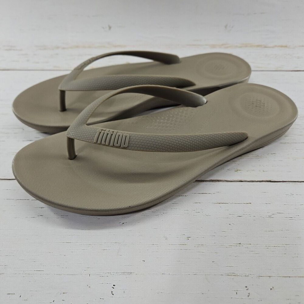 FitFlop Iqushion Mens 10 Timberwolf Beige Ergonomic Flip Flops‎ Rubber Sandal